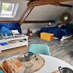 Les Palmiers Couette-café 4*
