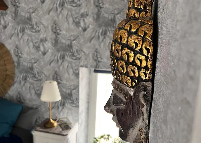 Les Palmiers Bed and breakfast